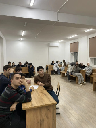 У людей нет силы более мощной и победоносной, чем наука.  М. Горький