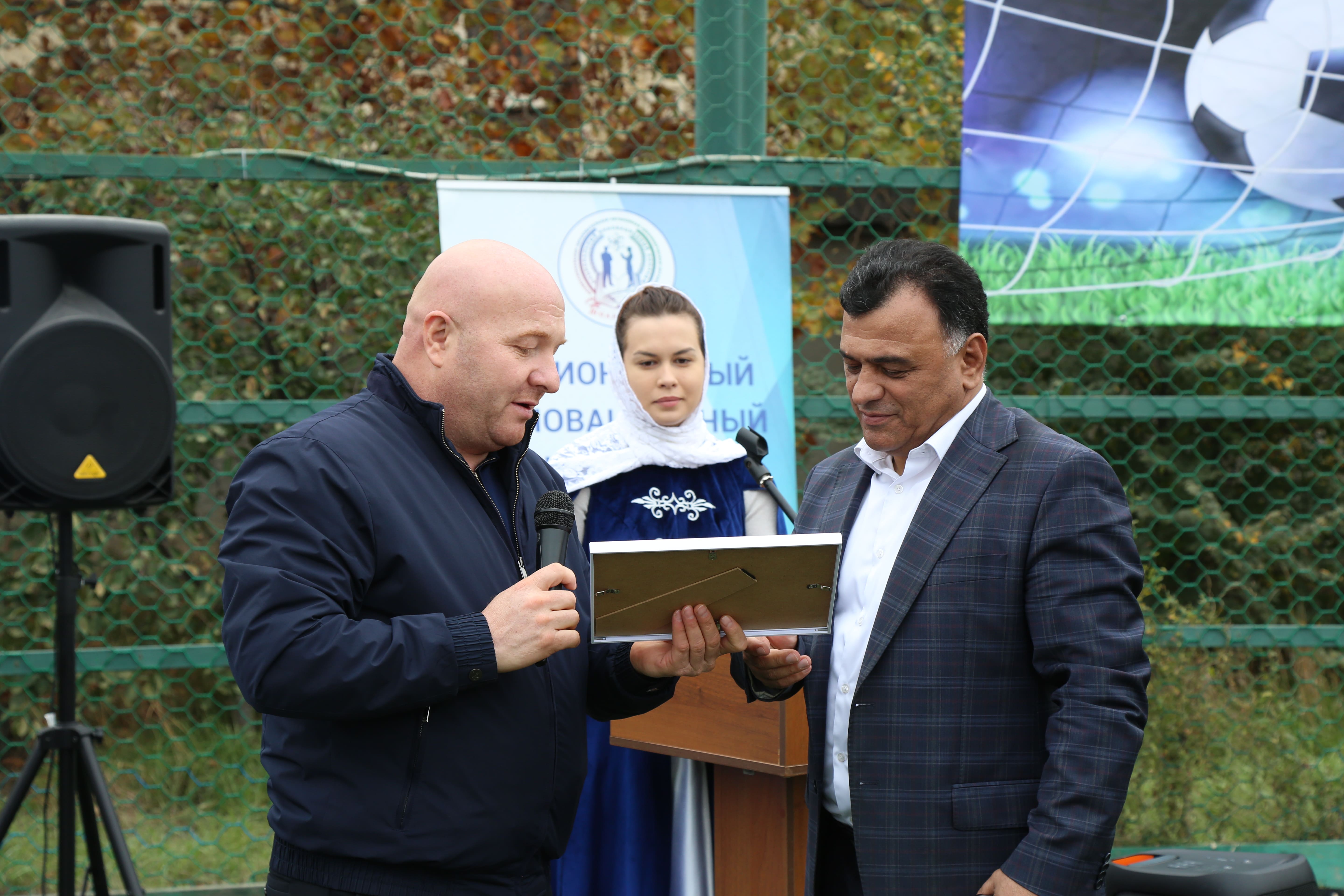 «Спасибо за оказанную помощь…» Торжественное вручение благодарностей от командиров подразделений, участвующих в СВО прошло в Национальном инновационно...