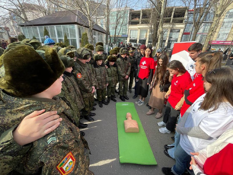 Студенты ПОАНО «НИК» отряда "Молодая Гвардия" приняли участие в квесте по начальной военной подготовке