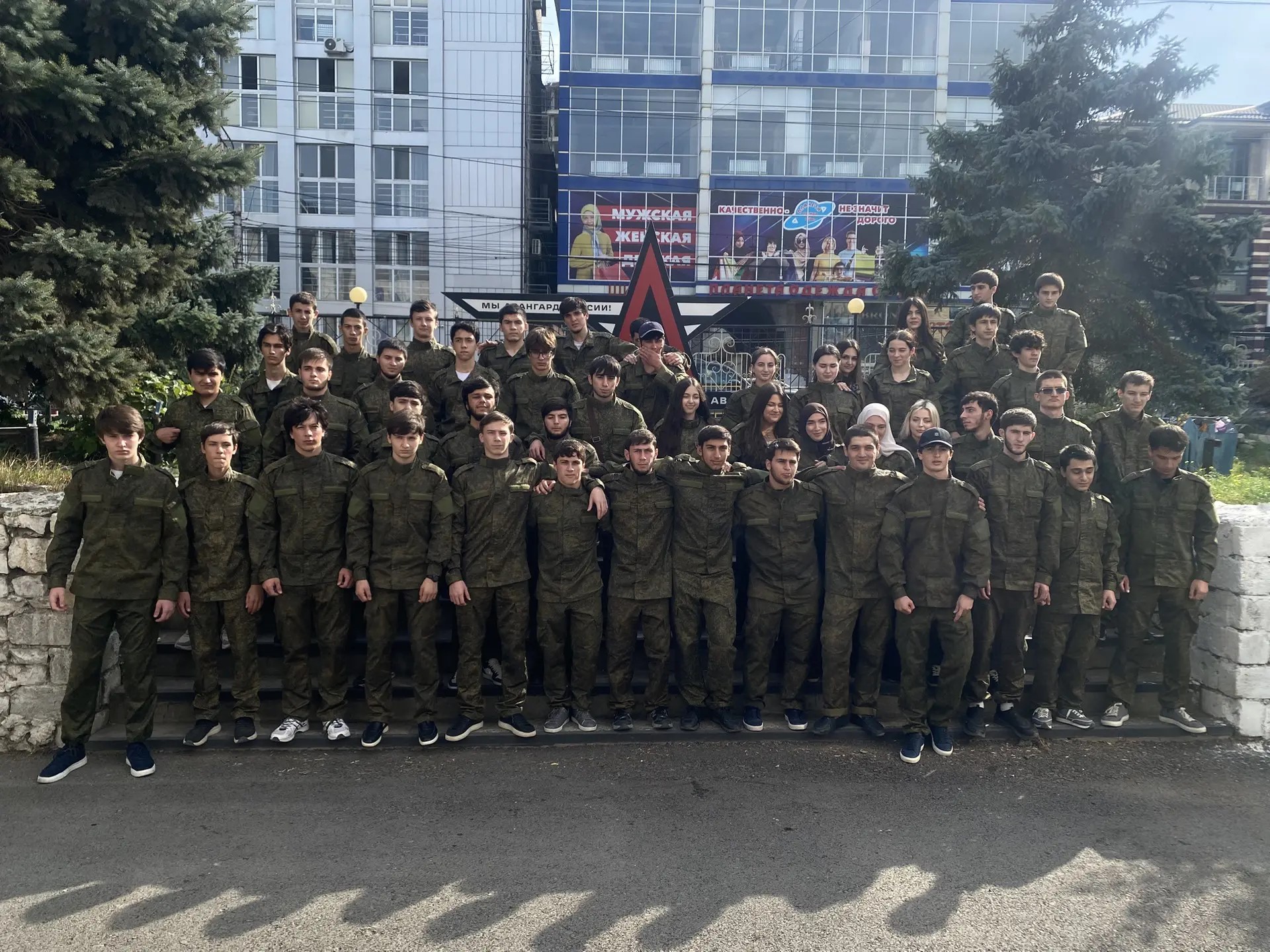 «Учиться военному делу настоящим образом!» — В. И. Ленин