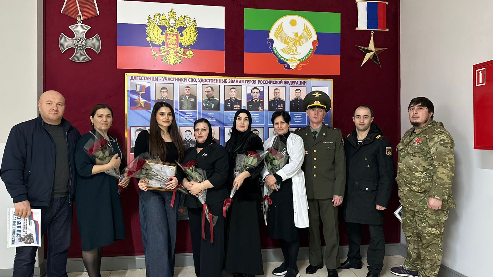 «Уважение к Конституции — это лучшая страховка против произвола. Формировать, воспитывать это уважение — задача и власти, и гражданского общества. Общ...